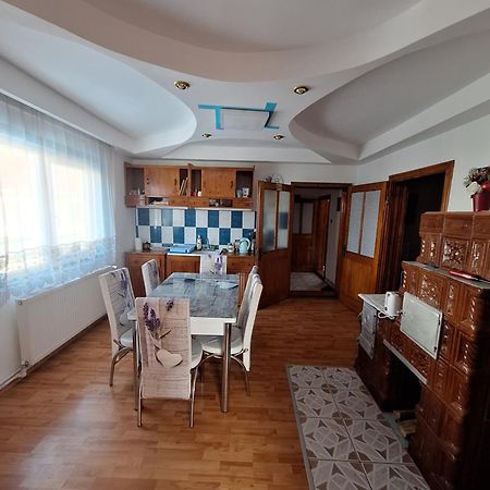 Casa Cu Lavanda Vatra Dornei Buitenkant foto