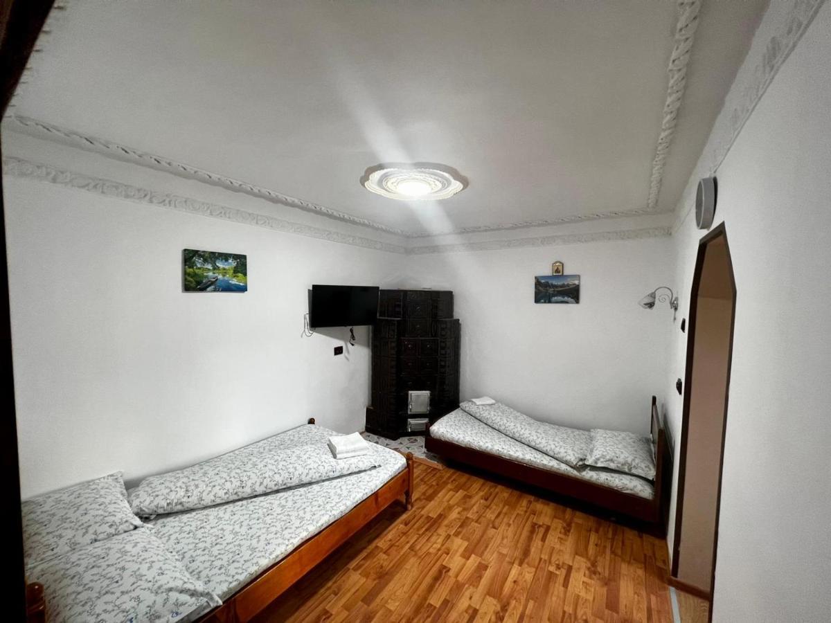 Casa Cu Lavanda Vatra Dornei Buitenkant foto