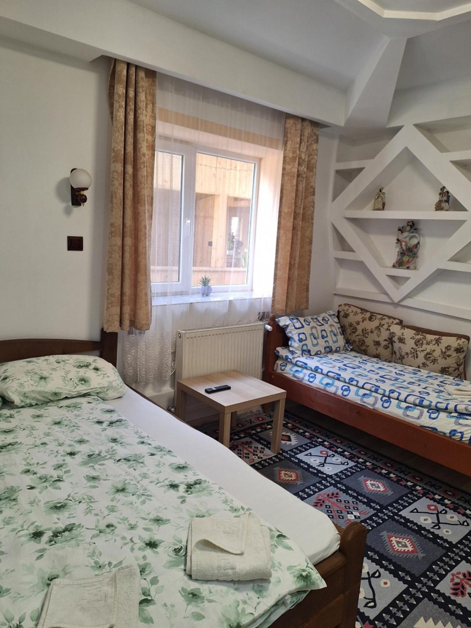Casa Cu Lavanda Vatra Dornei Buitenkant foto