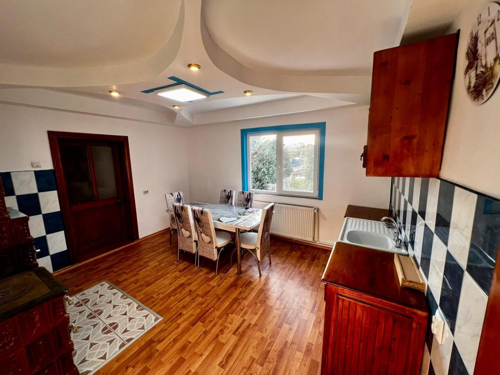 Casa Cu Lavanda Vatra Dornei Kamer foto