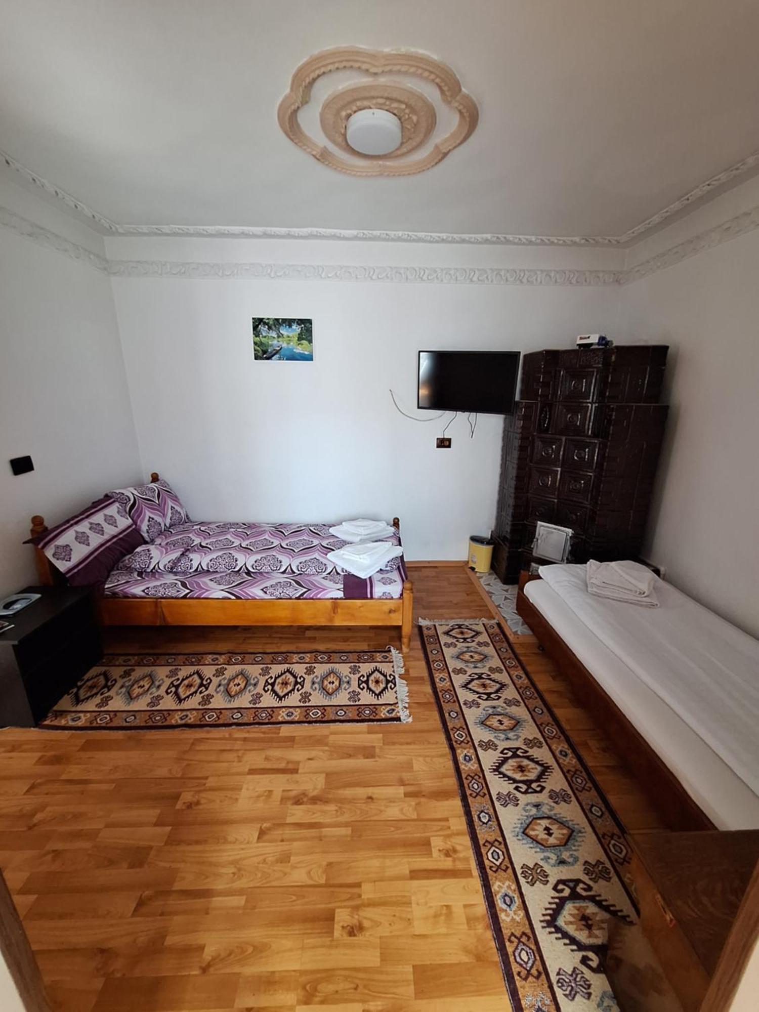 Casa Cu Lavanda Vatra Dornei Buitenkant foto